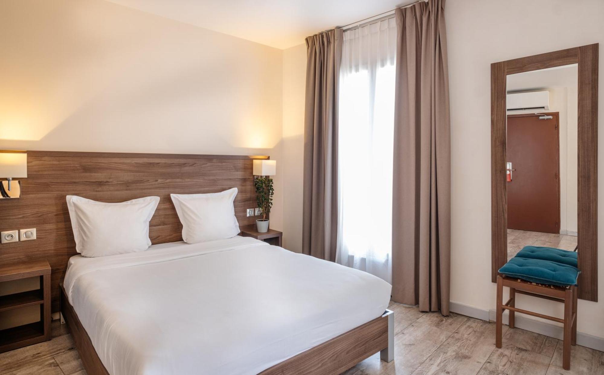Hotel la Perle Montparnasse Parijs Buitenkant foto