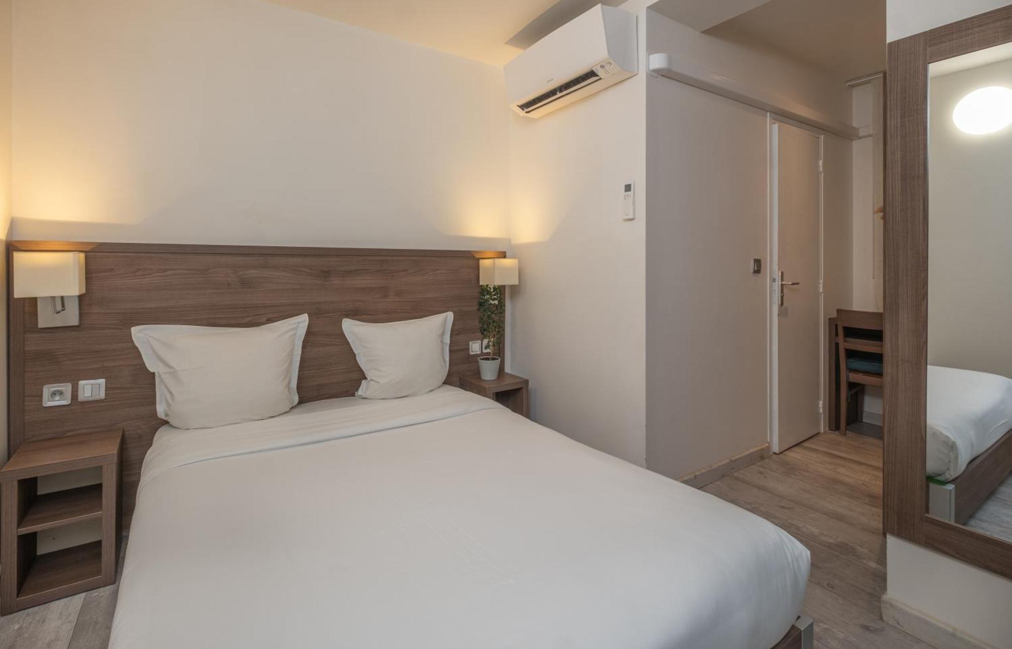 Hotel la Perle Montparnasse Parijs Buitenkant foto